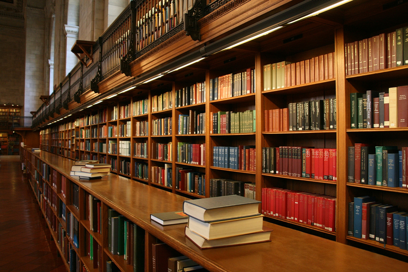 Illustration for article titled Una mujer descifra los códigos secretos inventados por los ancianos que acuden a una biblioteca